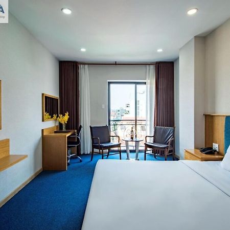 Viet Ha Hotel Ho Chi Minh City Exterior photo