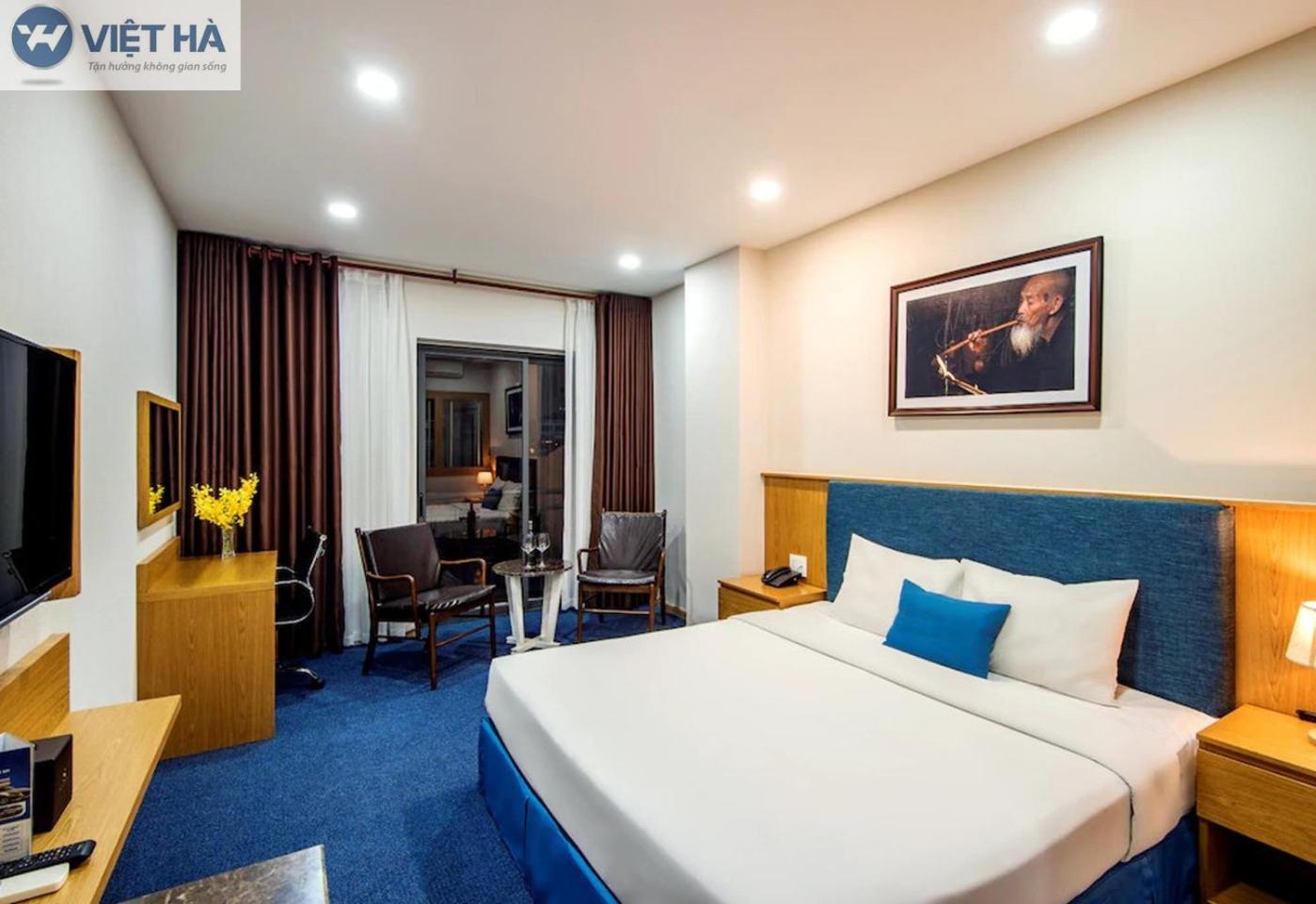 Viet Ha Hotel Ho Chi Minh City Exterior photo