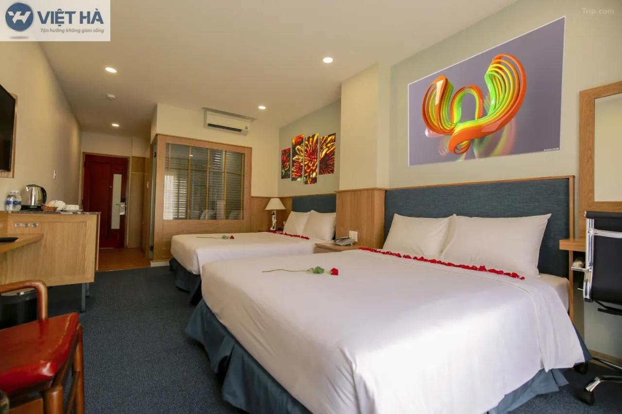 Viet Ha Hotel Ho Chi Minh City Exterior photo